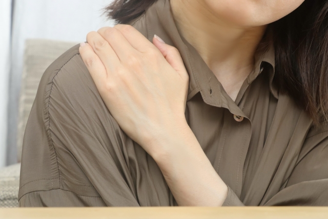 北越谷 肩こりの悩み 整体｜きたこしがや東口整骨院